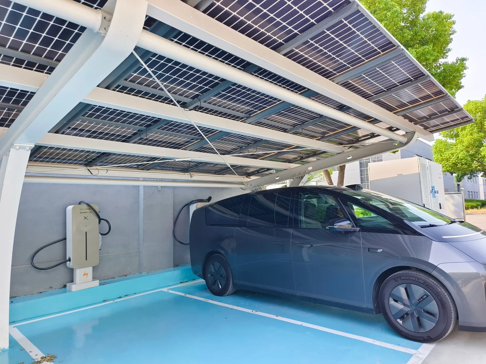 Commercial solar carport with battery storage