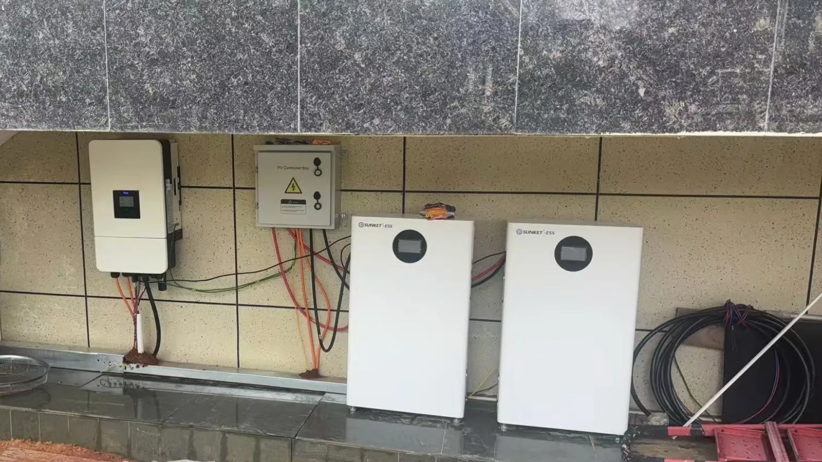 32 kWh commercial storage installation