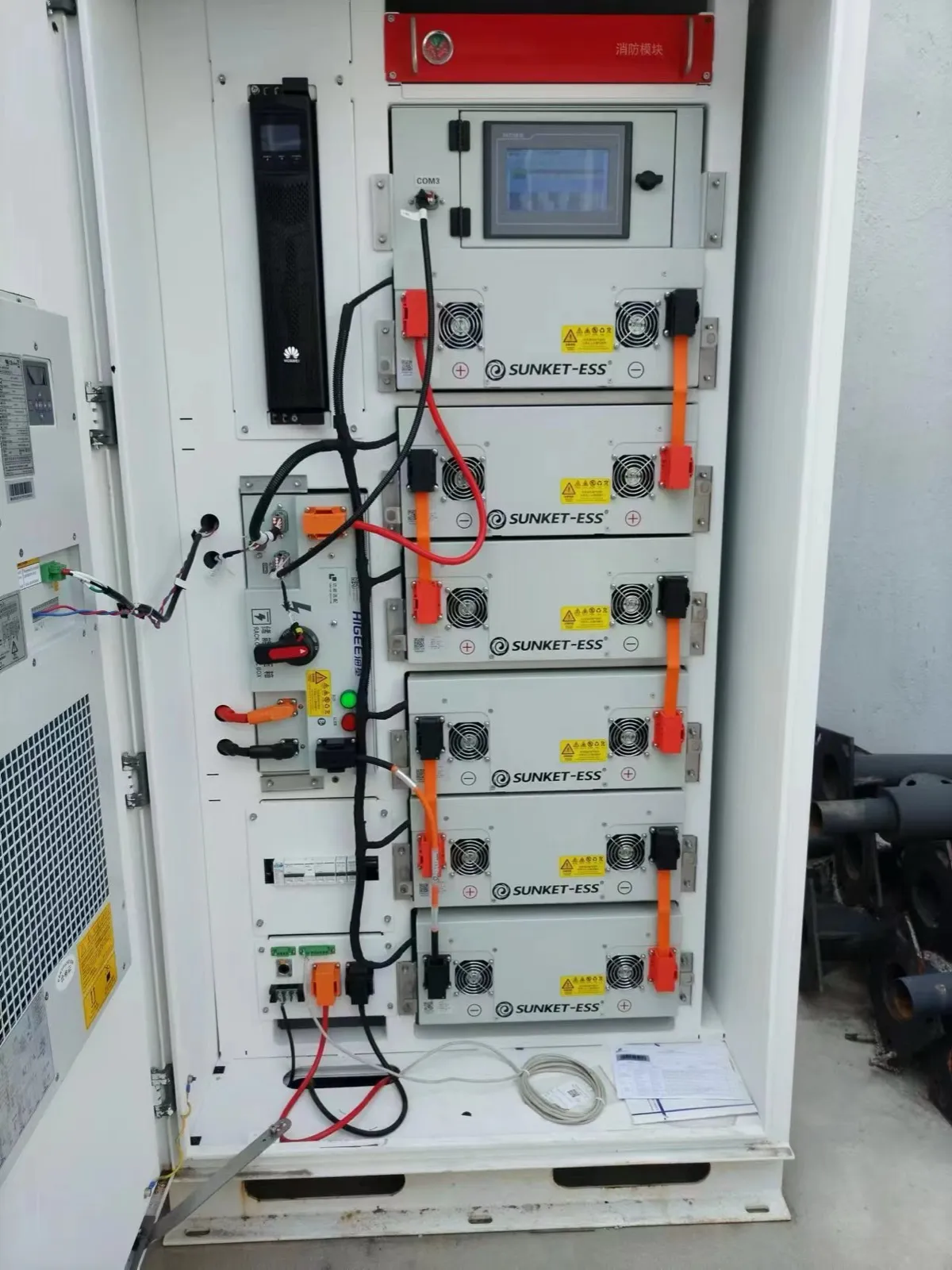 Rooftop commercial storage installation