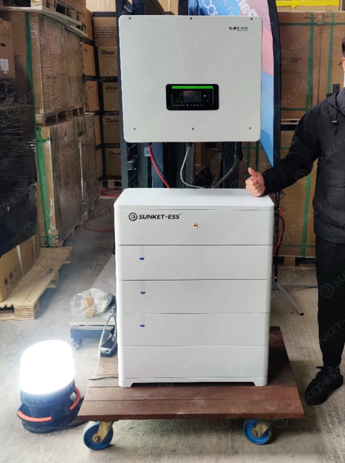 Stackable 30 kWh LFP battery system